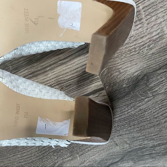 NINE WEST White Lucili Raffia Mule Slip On Sandals - Picture 7 of 10